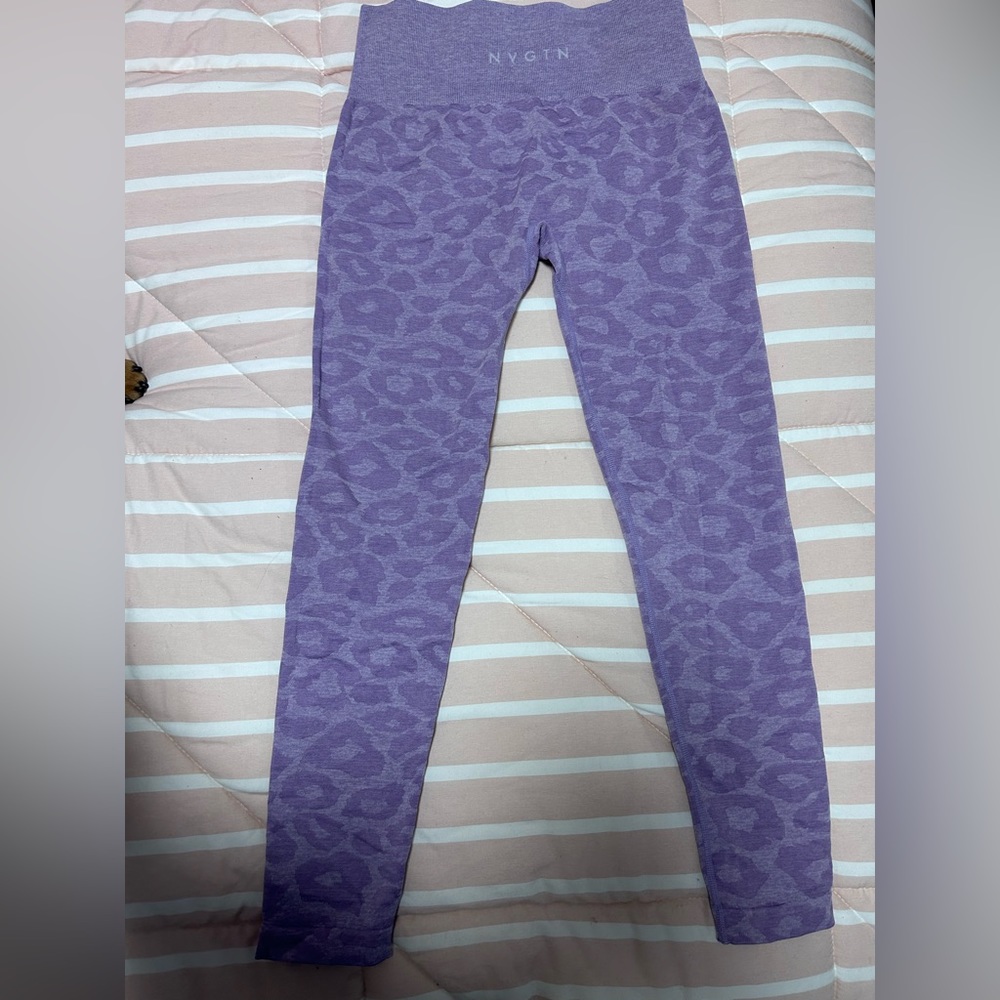NVGTN seamless leggings. Size medium. Purple/lavender. Cheetah print